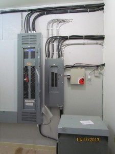 Branchement et installation panneau électrique - Secteur Industriel léger | Marois Électricien & Fils